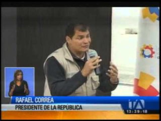 Télécharger la video: El presidente Correa realiza un recorrido para constatar el avance de las obras en Cotopaxi