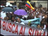 Marcha de médicos en Quito