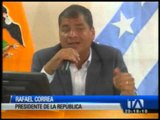 Correa pide renuncia a sus Ministros