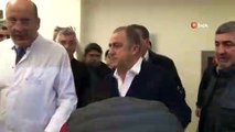 Fatih Terim, babası Talat Terim'in hayatını kaybettiğini hastaneye geldi