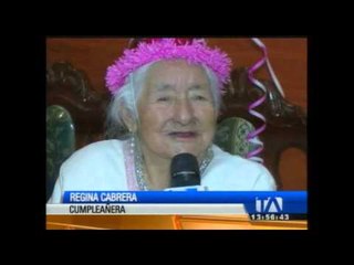 Doña Regina Cabrera cumplío104 años