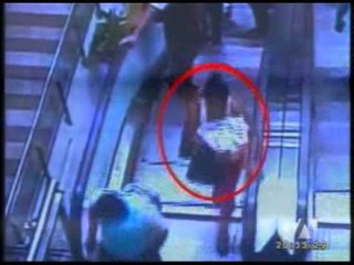 Padres de la niña plagiadsa en Guayaquil esperan recuperarla