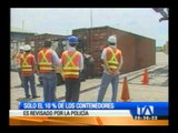Policía antinarcóticos y su trabajo de control en el puerto de Guayaquil