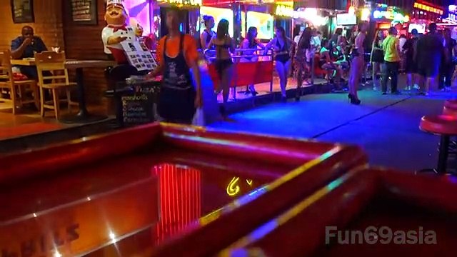 Bangkok Red Light District 2017 VLOG _6 Soi Cowboy(480P)