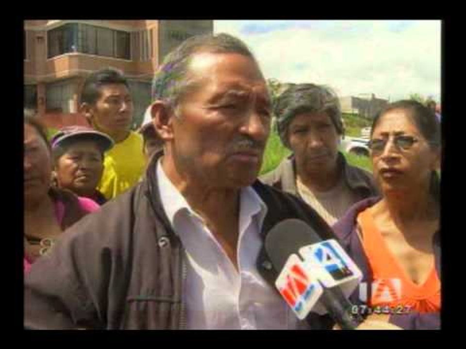 Mauricio Rodas inició con su recorrido por los barrios de Quito