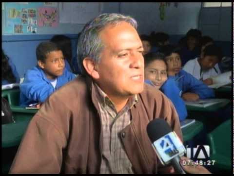 Alumno del colegio José María Velasco Ibarra gana concurso de matemáticas