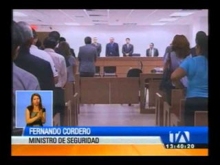 Ministros sesionan en torno a la difusión  de alerta roja contra Mahuad