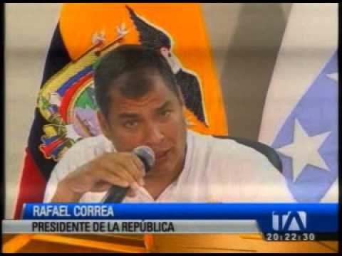 Correa desarrolló varios temas en conversatorio con medios