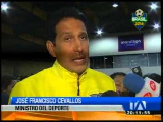 Correa vivió la emoción del partido junto al Ministro de Deporte