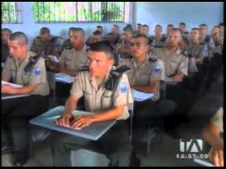 Download Video: 197 jóvenes se preparan para ser técnicos en seguridad