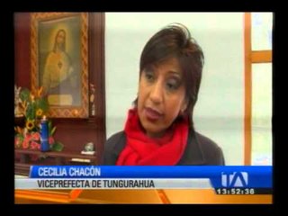 Deslizamientos de tierra bloquean tres vías en Tungurahua