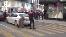 İzmir Emniyet Müdürü Hüseyin Aşkın Sürücülere Yaya Güvenliğini Anlattı