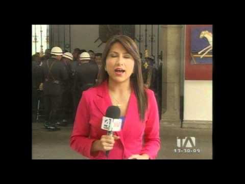 Representantes del gremio del transporte se reúnen con el presidente Correa