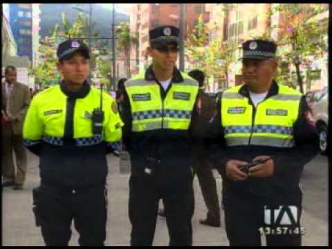 Funcionarios municipales se suman a la campaña 'Quito Zoolidario'