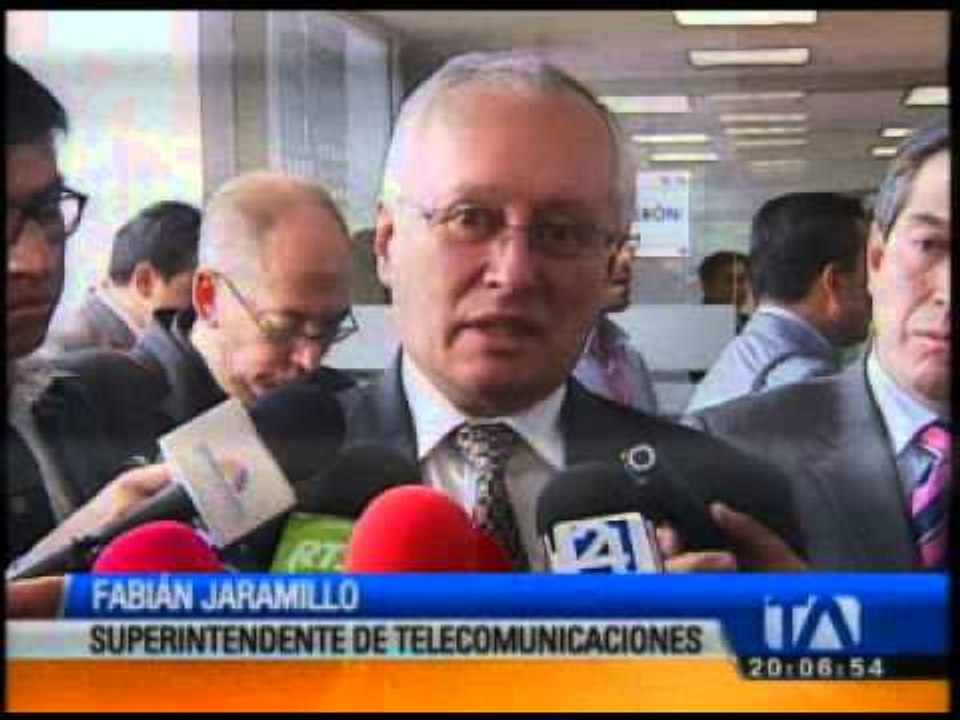 Superintendente de Telecomunicaciones se pronuncia sobre utilidades de telefónicas