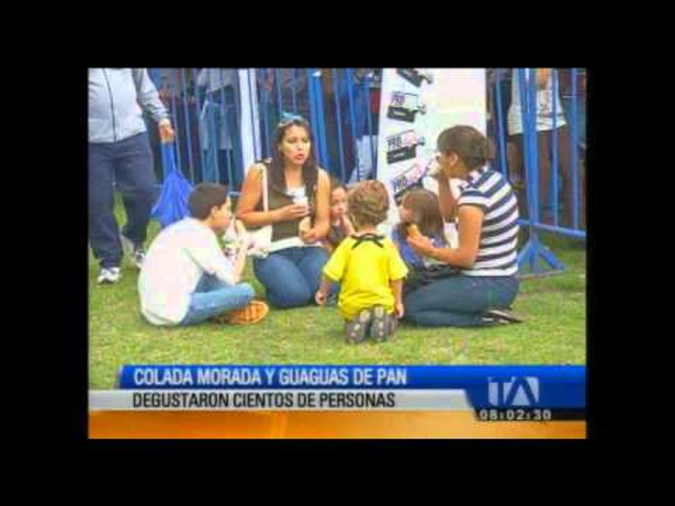 24 guaguas de pan participaron en la elección de la "Guagua linda"