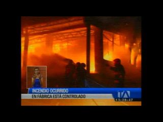 Incendio ocurrido en fábrica de papel higiénico y pañales está controlado