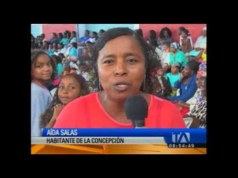 Estudiantes de la Universidad de Carchi festejaron a los niños