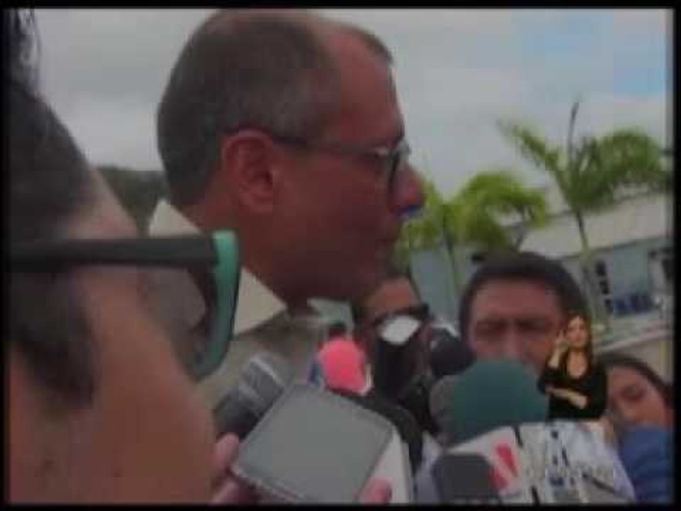 Jorge Glas posesionó al nuevo gerente de refinación