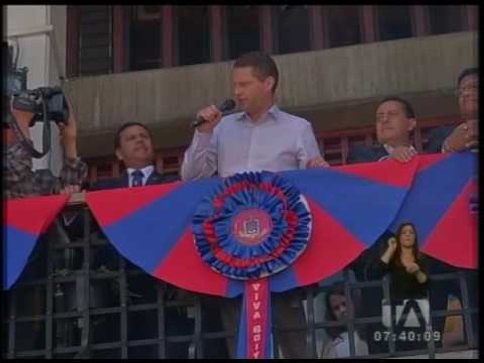 Taxistas formales exigen mayor control a taxistas informales