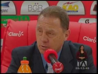 Álex Aguinaga no continuará en Liga de Quito