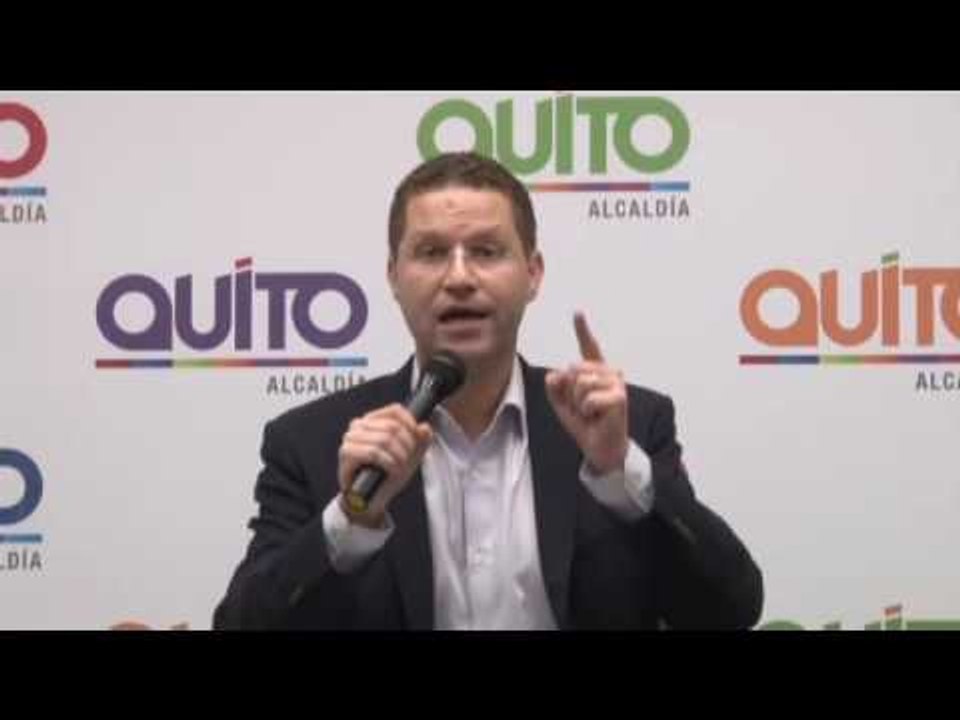 Alcalde de Quito, Mauricio Rodas, sobre contrat...
