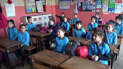 Öğretmeni ‘Sıra Sende” dedi, minik Ayaz anlattığı yarı yıl tatilindeki davranışı ile herkesi duygulandırdı
