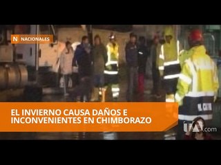 Lluvia colapsa calles y alcantarillas en Riobamba - Teleamazonas