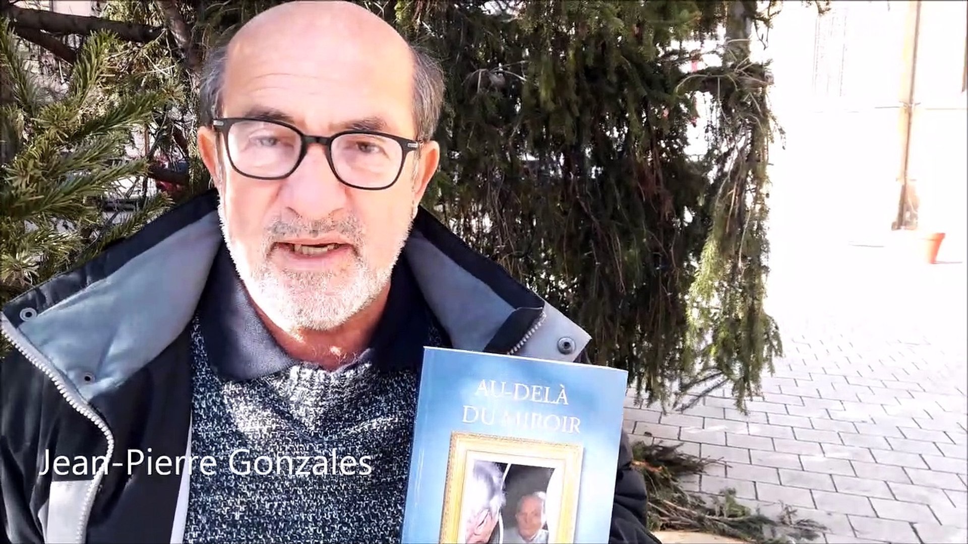 Thann : Jean-Pierre Gonzales présente "Au-delà du miroir", un roman  consacré à son beau-père Nesti..i, Malgré -nous et gueule cassée. - Vidéo  Dailymotion