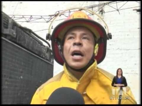 Techo de mecánica colapsó por intensa granizada