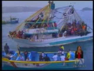 Cientos de devotos participaron en procesión náutica  - Teleamazonas