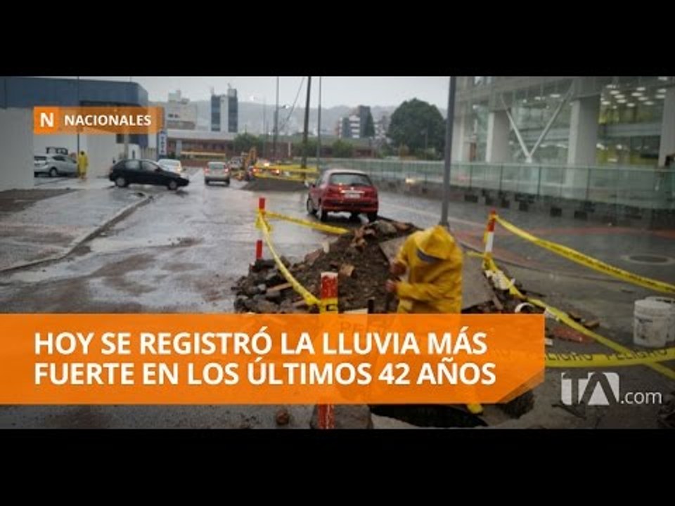 Varías vías y viviendas fueron destruidas por las fuertes lluvias - Teleamazonas
