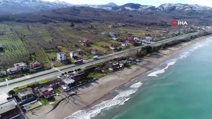Ünye Kumsallarının Doğal Sağlık Cevheri: "Manyetik Siyah Kum"