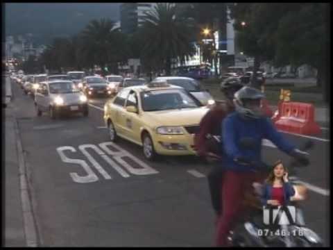 Un carril de la Avenida Naciones Unidas fue cerrado por trabajos del metro