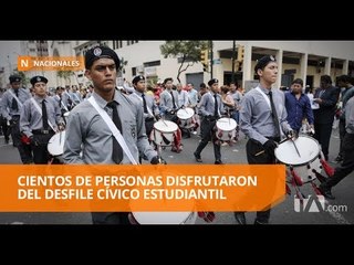 Descargar video: Guayaquileños disfrutaron del desfile “Guayaquil es mi destino” - Teleamazonas