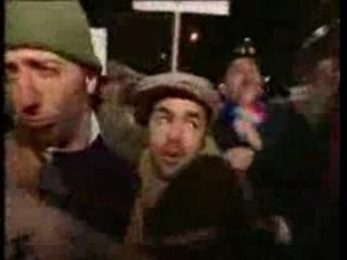 Jamel et les grévistes + adriana karembeu