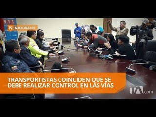 El gremio de transportistas reacciona al accidente en Otavalo - Teleamazonas