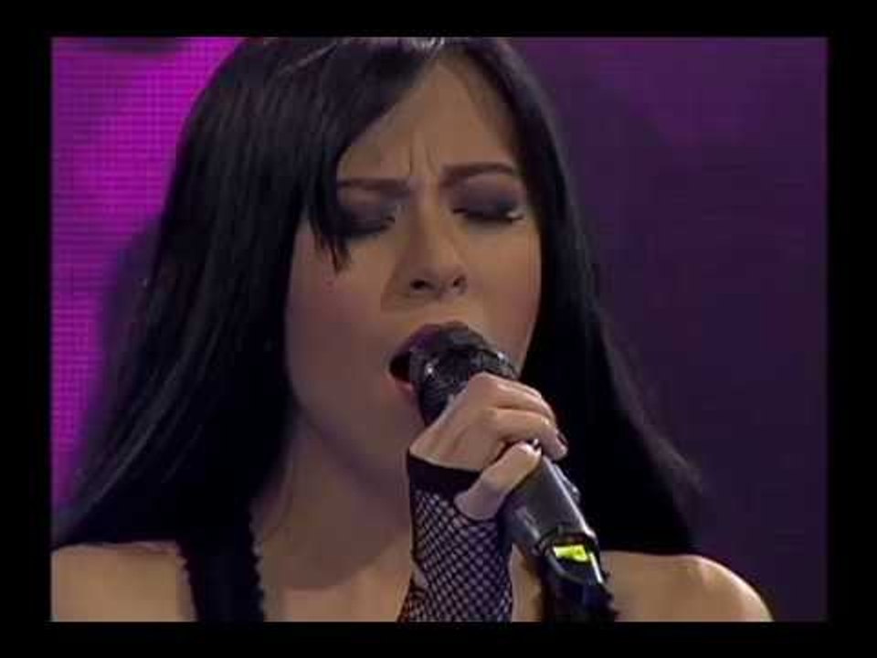 Yo Me Llamo Ecuador - Amy Lee - "Bring me to life" - Gala 2 - #YMLL4