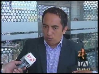 Serrano envía a Moreno un paquete de 33 preguntas para consulta