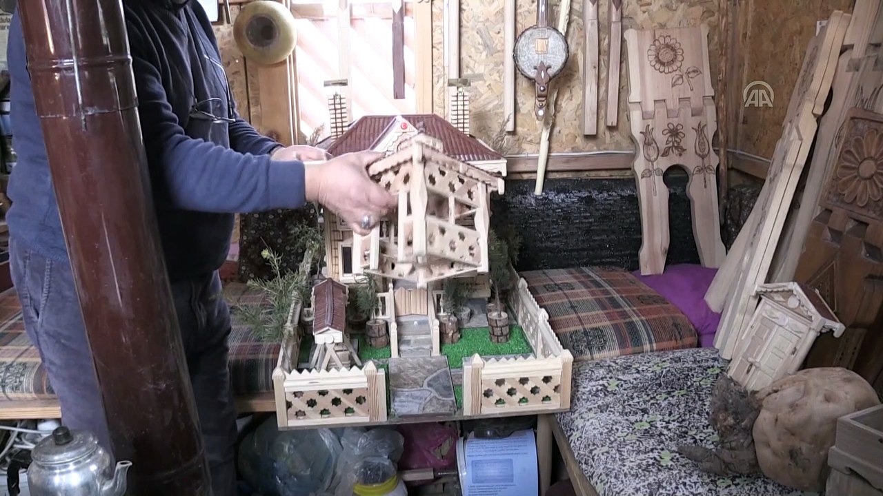 Farklı şekildeki menengiç ağacı kökü ilgi uyandırıyor - KIRŞEHİR