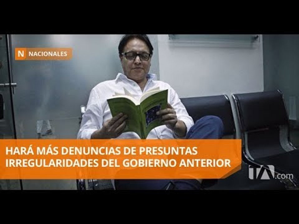 Fernando Villavicencio porta un grillete electrónico - Teleamazonas