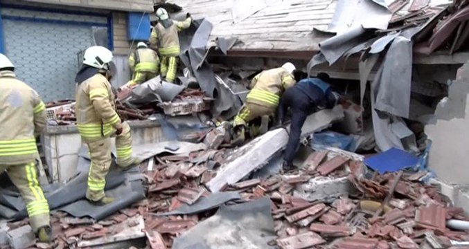 Son Dakika! İstanbul Kartal'da 8 Katlı Bina Çöktü! 1 Kişinin Cesedine Ulaşıldı
