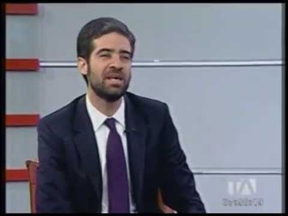 Entrevista a Bernardo Acosta sobre "Gravedad Cero, reflexiones Pos consulta"