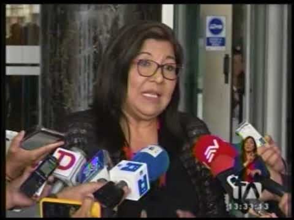 Asambleístas exigen respuestas a Serrano sobre el audio con Pólit