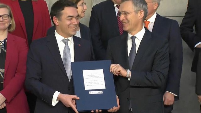 Протокол подписан: Македония становится членом НАТО