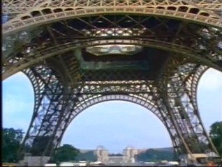 EYFEL KULESİ YAPILIRKEN ÖRNEK ALINAN ŞEY NEDİR?