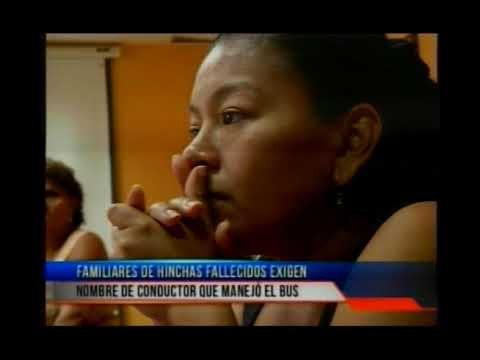 Familiares de hinchas fallecidos exigen el nombre del conductor del bus