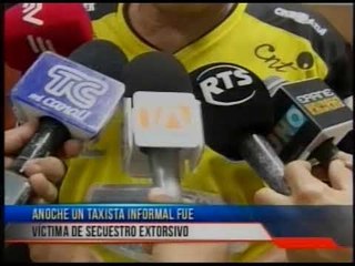 Secuestran y extorsionan a taxista informal
