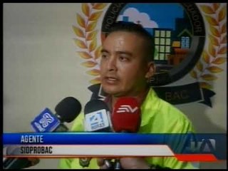 Detienen a presunta expendedora de drogas de Durán