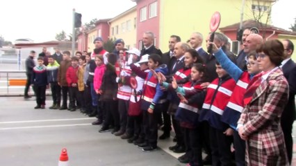 'Öncelik hayatın, öncelik yayanın' kampanyası - DÜZCE
